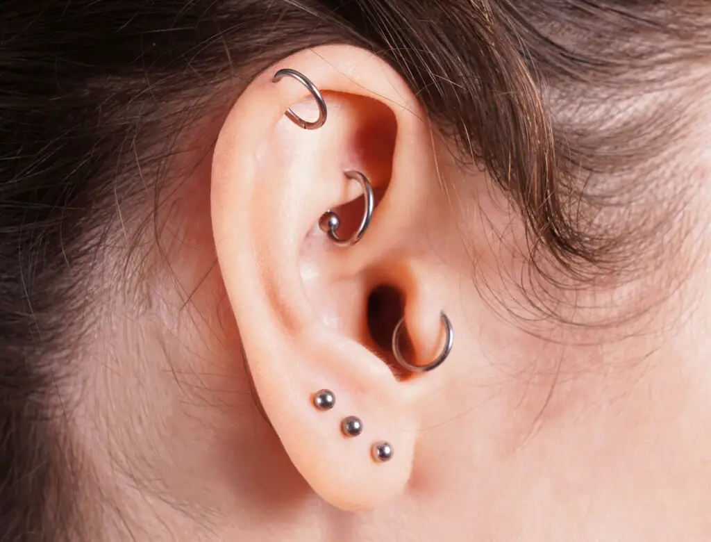 What Size Earrings For A Tragus Piercing Diamond Masters Independent Appraisers DMIA