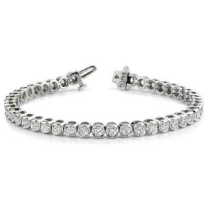 4.50 ct Lady's Round Cut Tennis Diamond Bracellet In 14 Karat White Gold