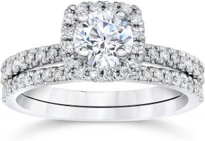 5/8 Carat Cushion Halo Diamond Engagement Wedding Ring Set White Gold